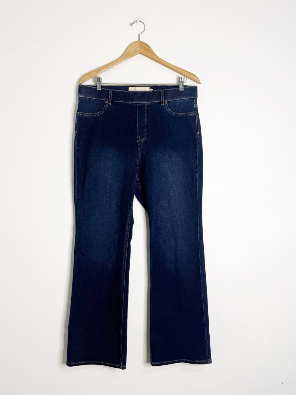 Soft Surroundings Ultimate Pull-On Bootcut Jeans Size L Dark Wash Stretch